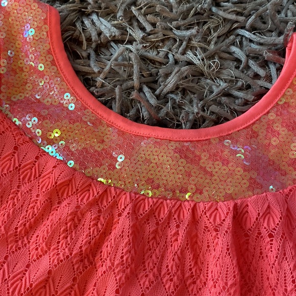 Girls Beautiful Top Size L 6x - Picture 2 of 4